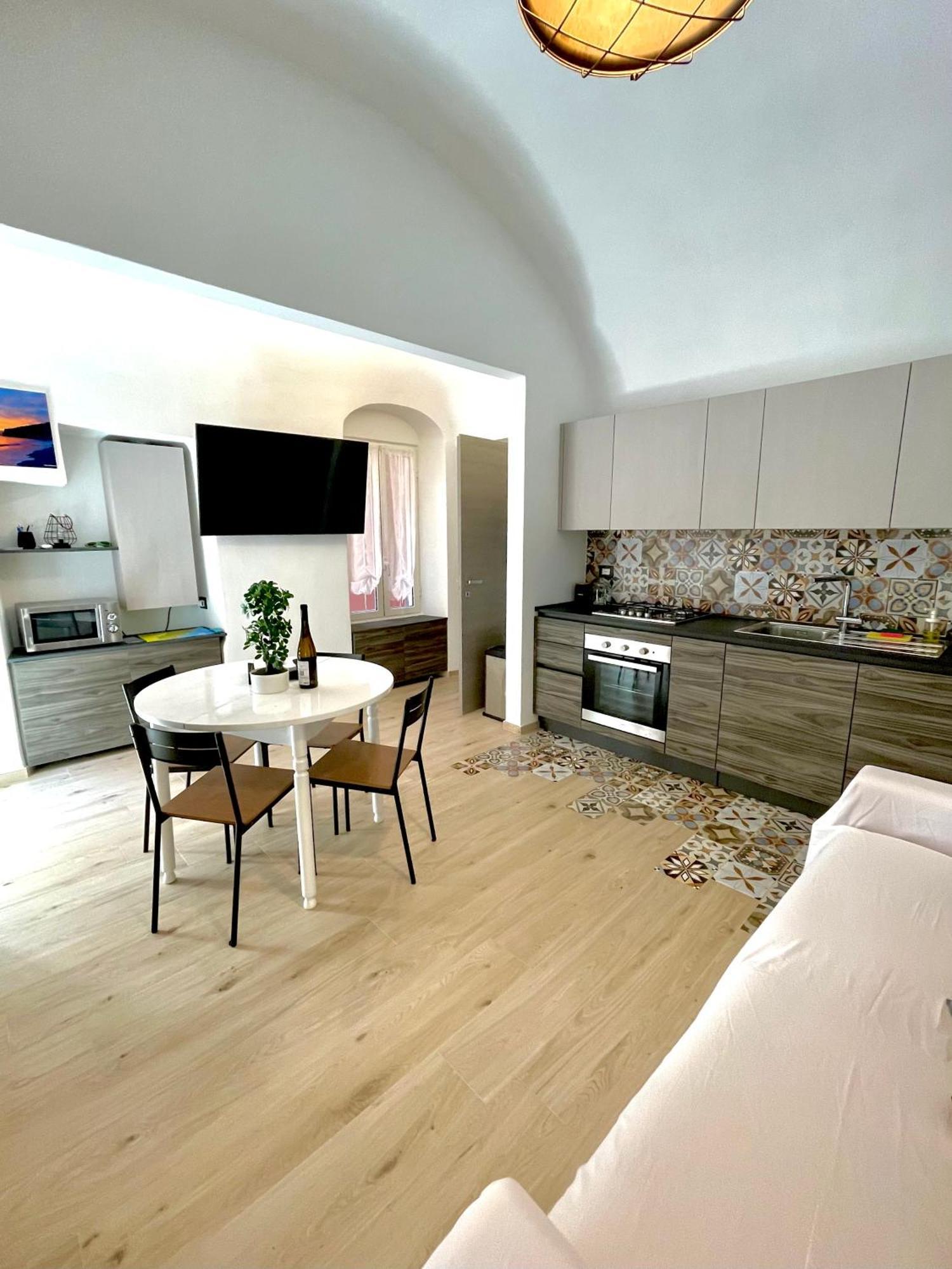 Apartmán Grothouse Finale Ligure Exteriér fotografie